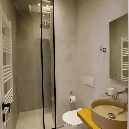 Hm Boutique Kruje